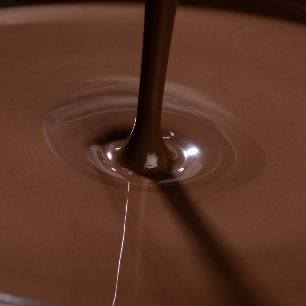 Recheio Patê à Glacer Brune Meio Amargo - 5kg - Cacao Barry