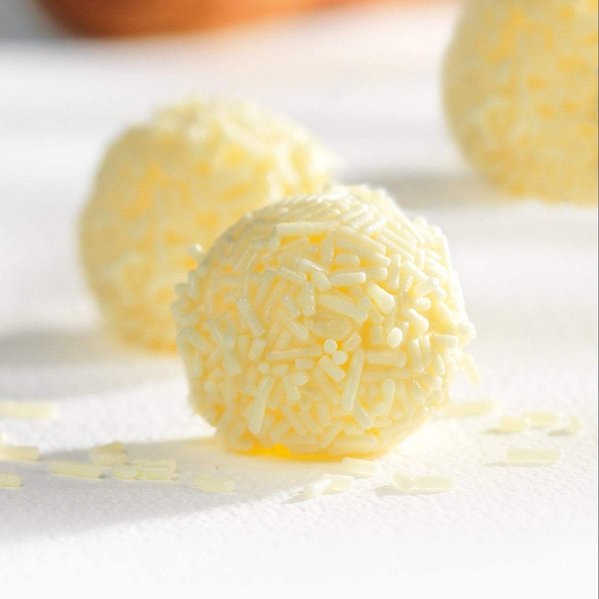 Granulado Vermicelli de Chocolate Branco - 1Kg - Mona Lisa